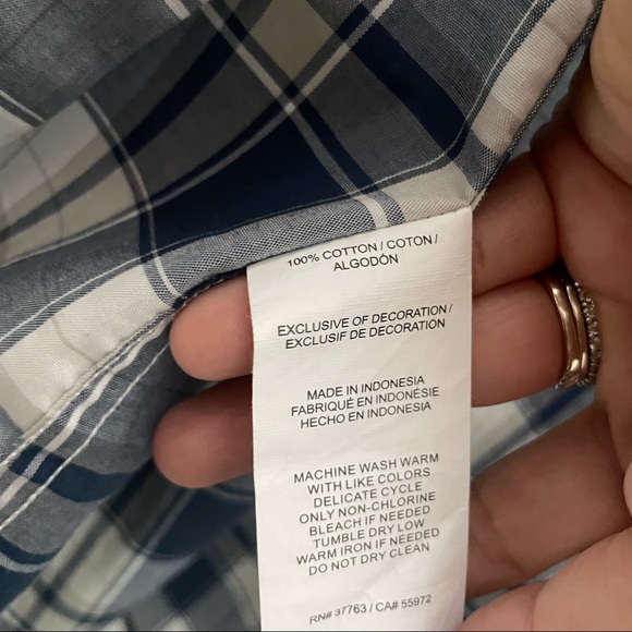 Penguin navy and gray plaid button down shirt size large - Picture 5 of 5